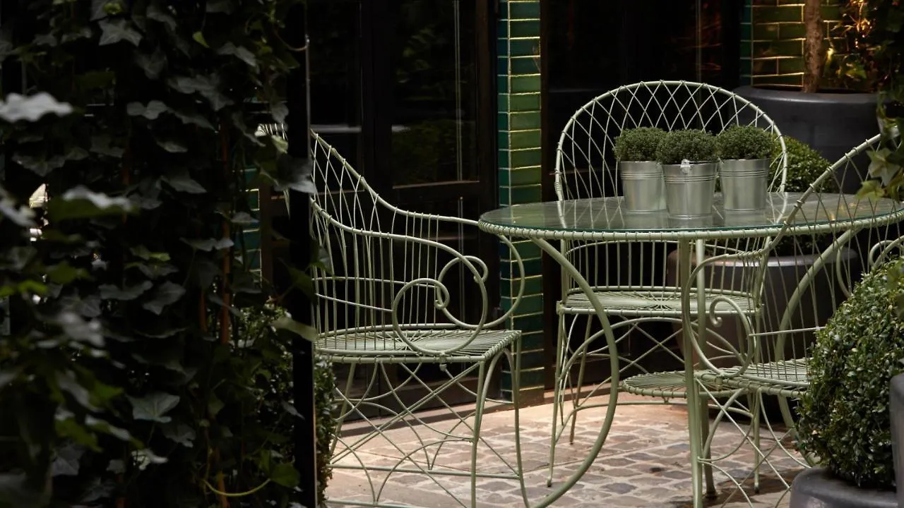 Hotell Monsieur George & - Champs-elysees 5*