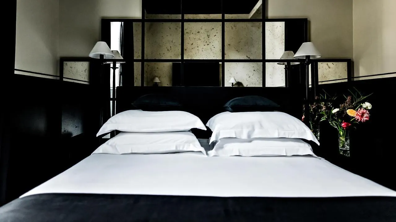 Monsieur George & - Champs-elysees 5* Paříž