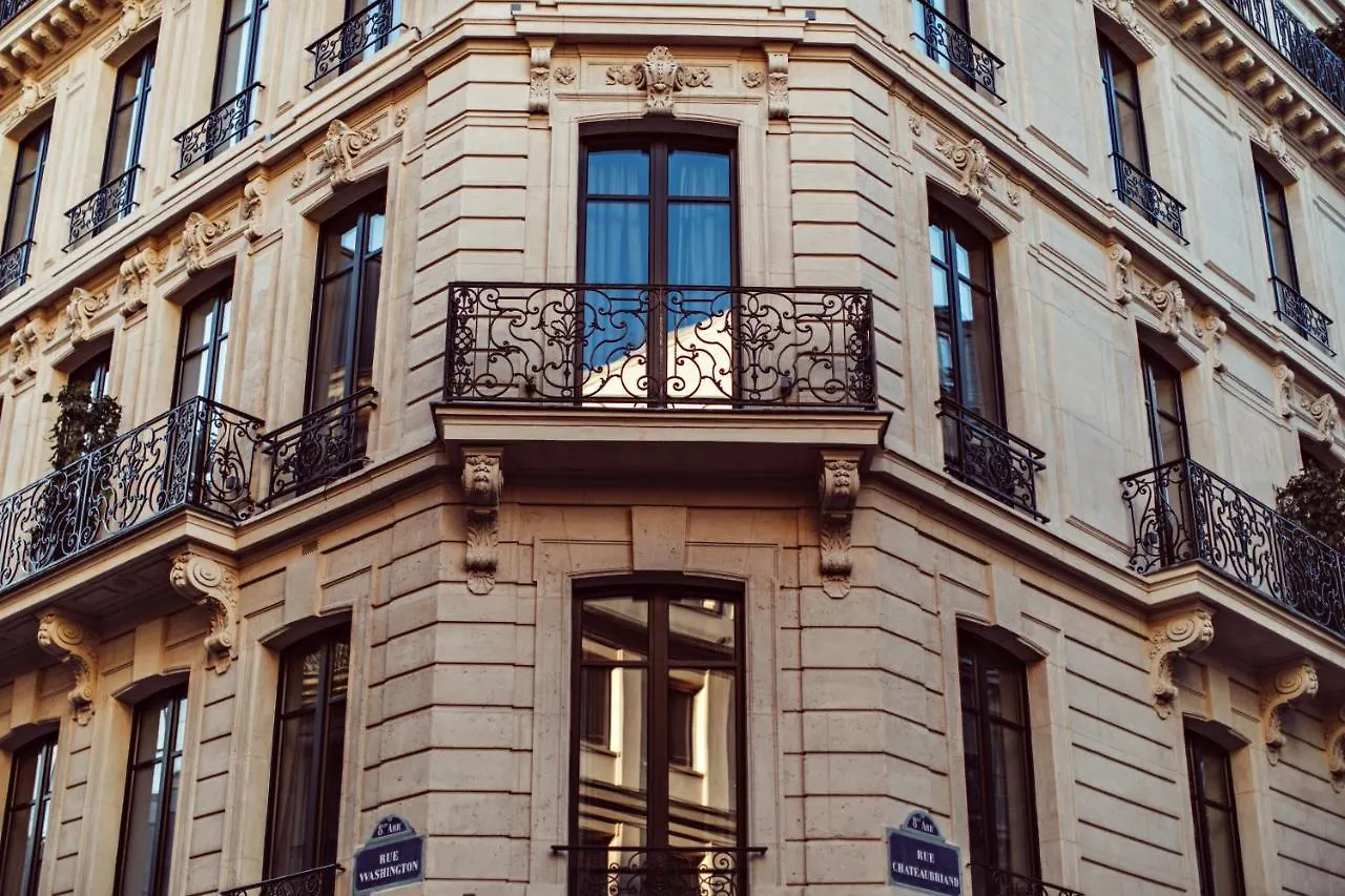 Monsieur George & - Champs-elysees Paříž